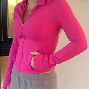Lululemon Define Cropped Pink Size 4